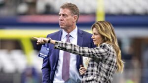 Troy Aikman, Erin Andrews