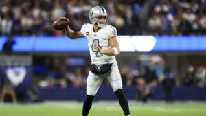 Derek Carr