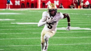Buffaloes wide receiver Jimmy Horn Jr. (5).