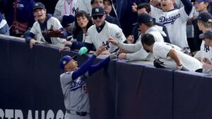 Mookie Betts Yankees fan interference