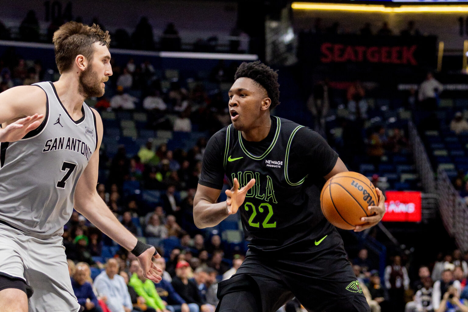 Derik James Reed Derik Queen makes NBA history after triple-double performance