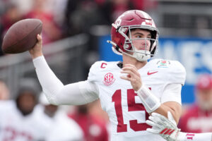 Alabama Crimson Tide quarterback Ty Simpson