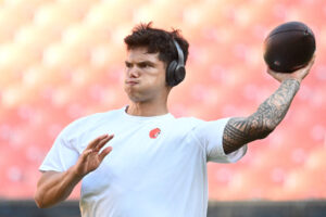 NFL: New England Patriots at Cleveland Browns