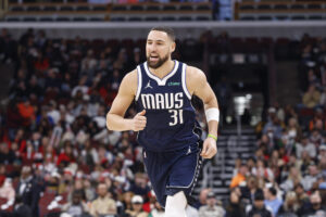 NBA: Dallas Mavericks at Chicago Bulls