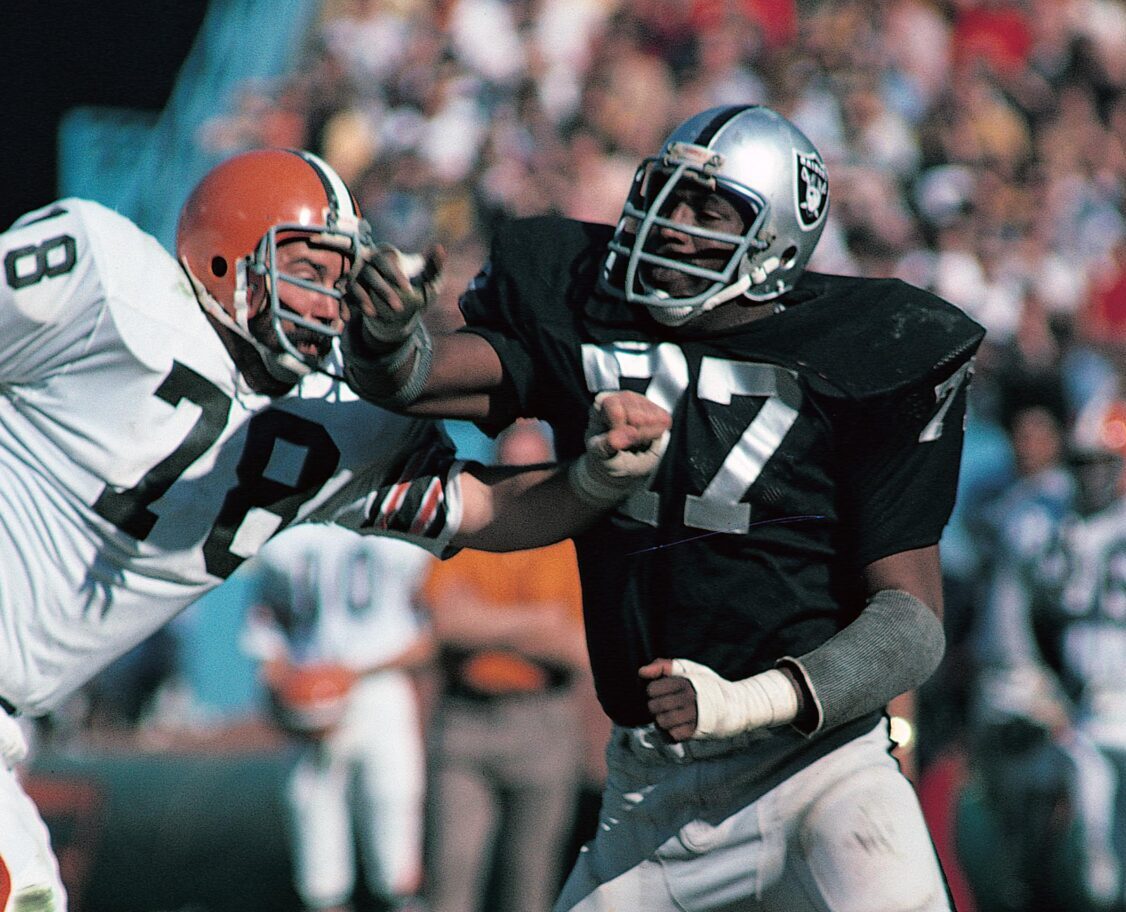 FOOTBALL-NFL-95-e1789061118919.jpg