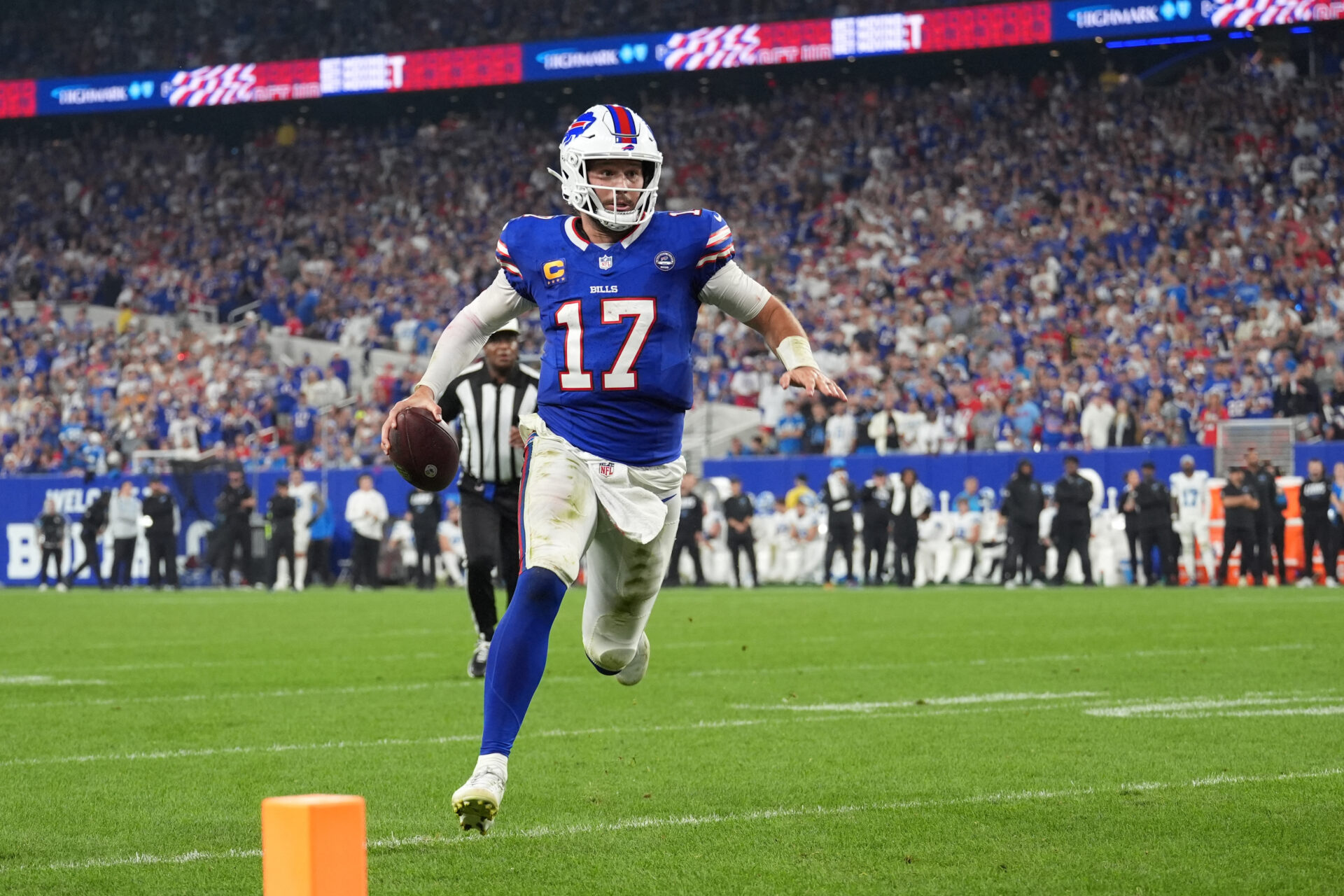 FOOTBALL-NFL-BUF-DET-1.jpg