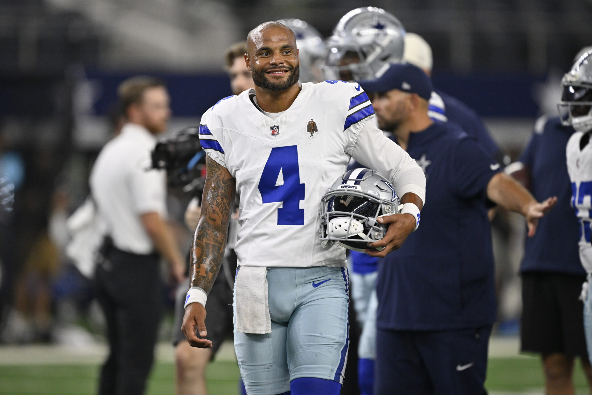 ESPN's Tedy Bruschi is high on the Dallas Cowboys this year