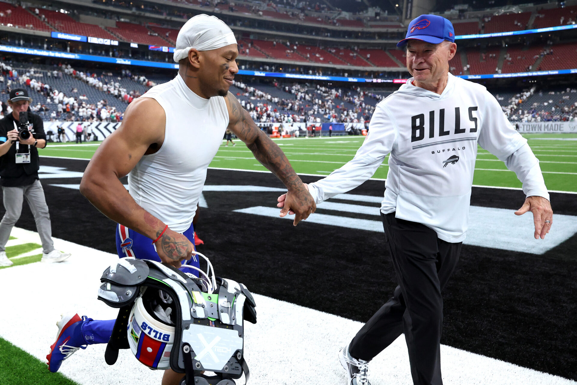 The Bills topped Lions 41-31; DJ Moore’s collarbone injury could impact their offense.