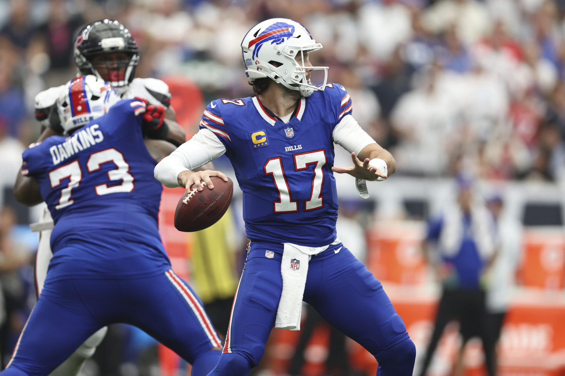FOOTBALL-NFL-HOU-BUF-2.jpg