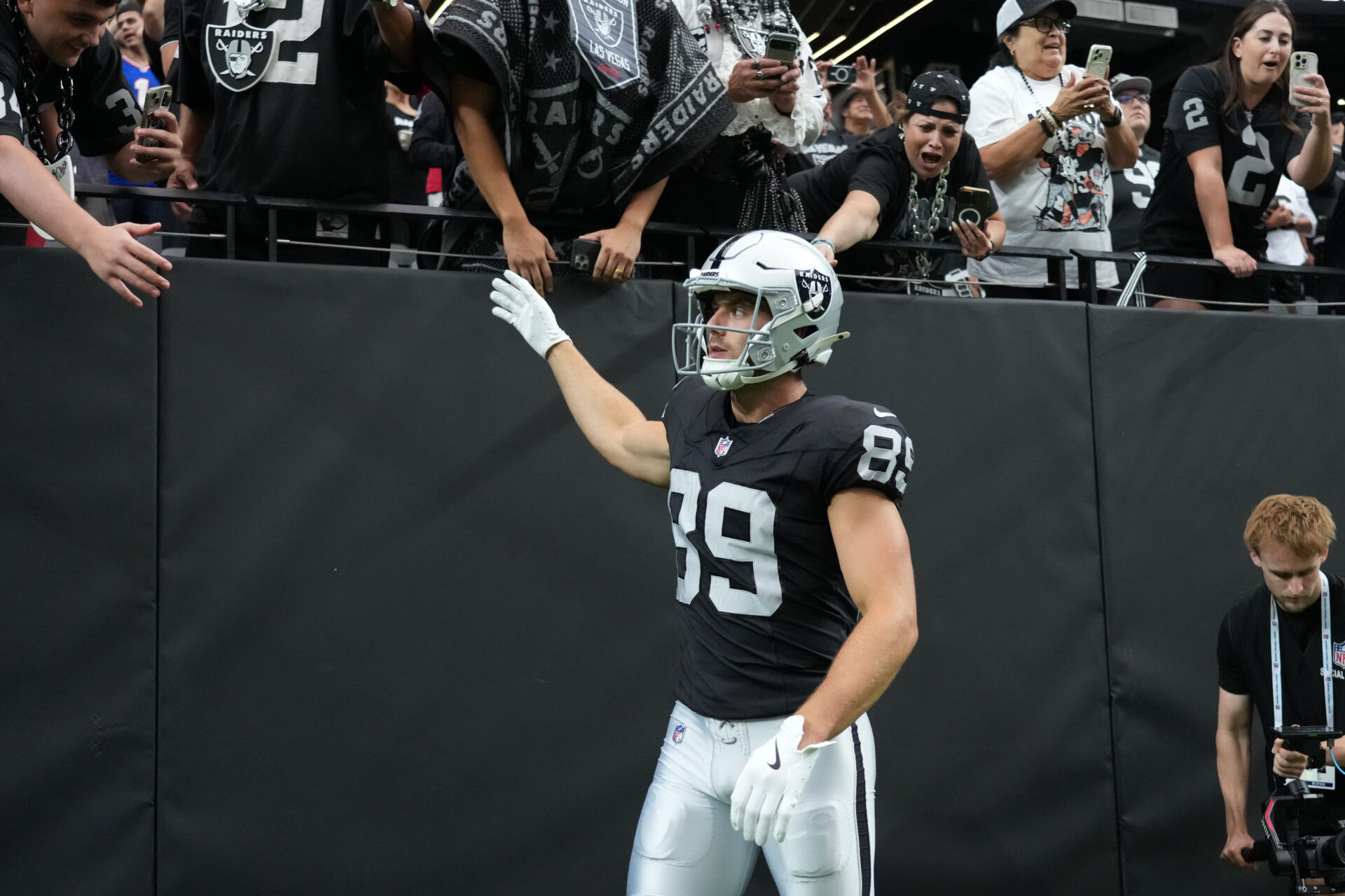 FOOTBALL-NFL-OAK-ARI-3.jpg