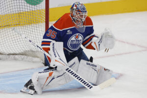 NHL: Preseason-Winnipeg Jets at Edmonton Oilers