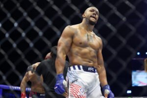 MMA: UFC Freedom 250 - Alex Pereira v Ciryl Gane