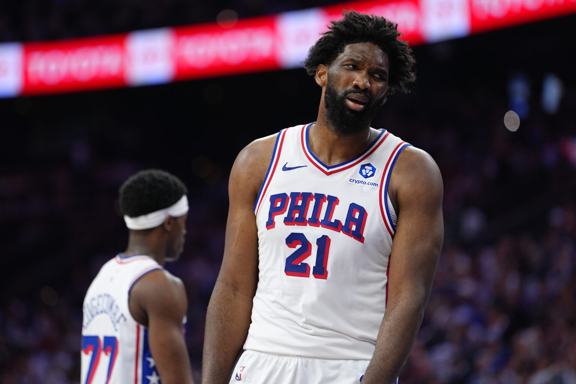 Joel Embiid's preseason debut should worry the 76ers