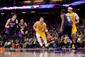 NBA: Los Angeles Lakers at Sacramento Kings