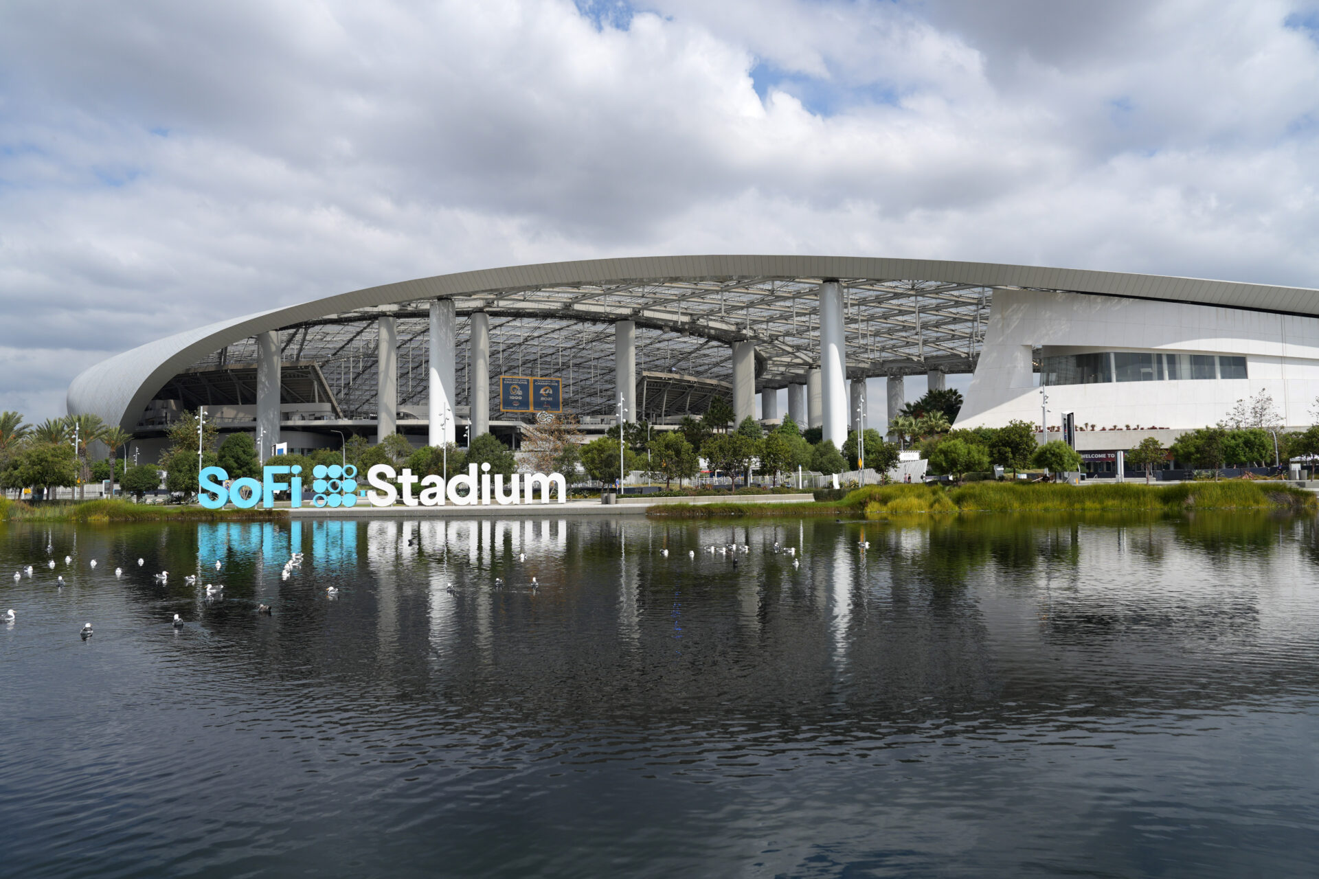 NFL: Los Angeles SBLXI Super Bowl Host Committee Press Conference