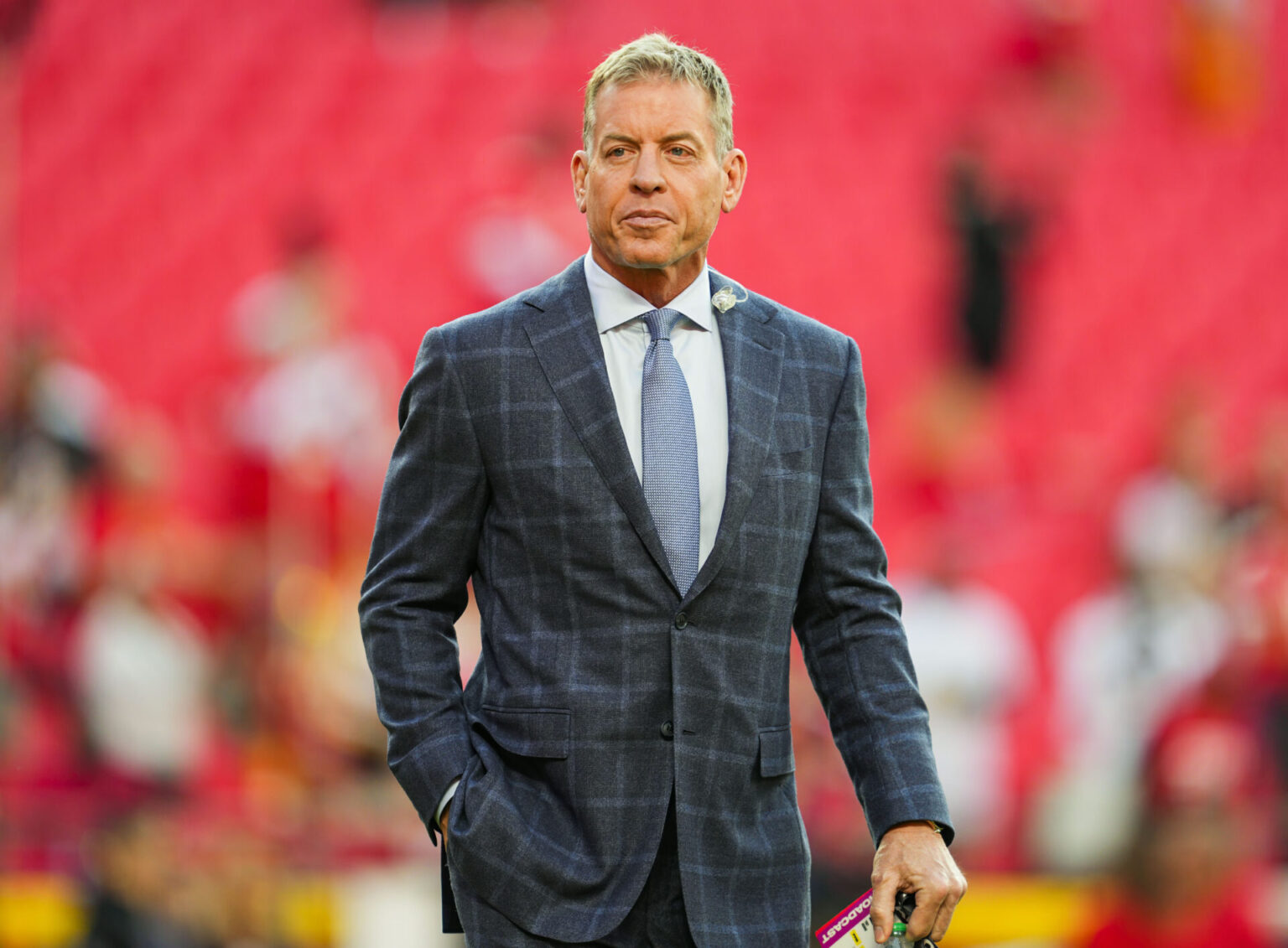 Troy Aikman discusses tension with Joe Buck, ESPN contract uncertainty