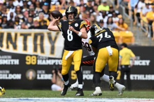 NFL: Cincinnati Bengals at Pittsburgh Steelers