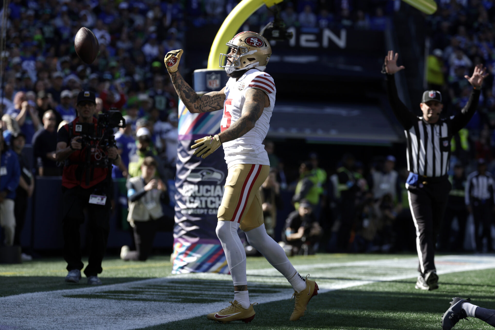 FOOTBALL-NFL-SEA-SF-18.jpg
