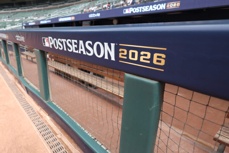 MLB: Wildcard-Philadelphia Phillies at Atlanta Braves